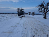Aktualita: Snehová kalamita pri Košiciach uväznila viac ako 80 detí v autobuse