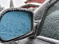 VÝSTRAHA: Prichádzajú lejaky, ale v noci bude počasie ešte nebezpečné