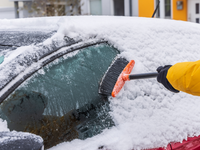 Na Slovensku už sneží. Pozor si dávajte hlavne v tejto oblasti